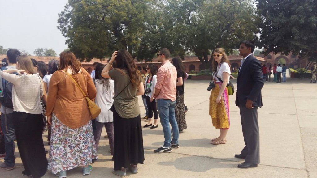 Bodyguards protecting International Tourists in India