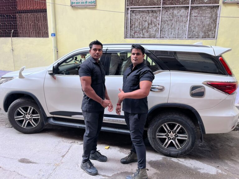 Best Bouncer bodyguards & Armed Security Officers for VVIP protection in Delhi and Mumbai India